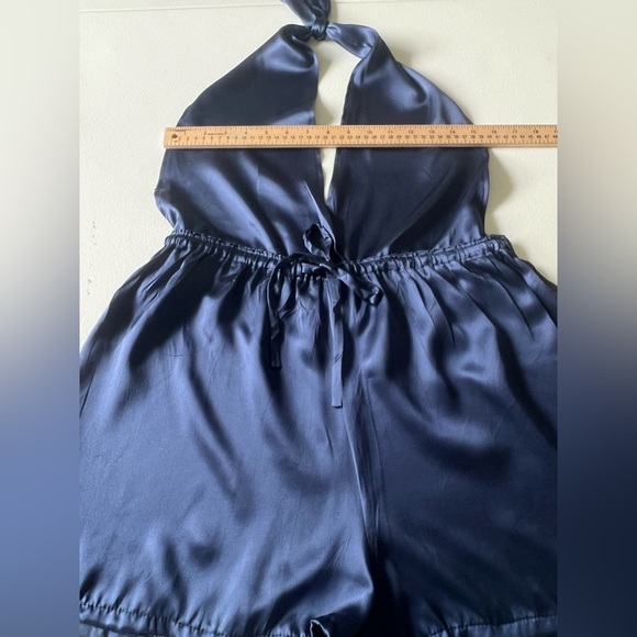 GARNET  HILL Navy blue romper with open back 100% SILK M NWOT - Picture 5 of 7